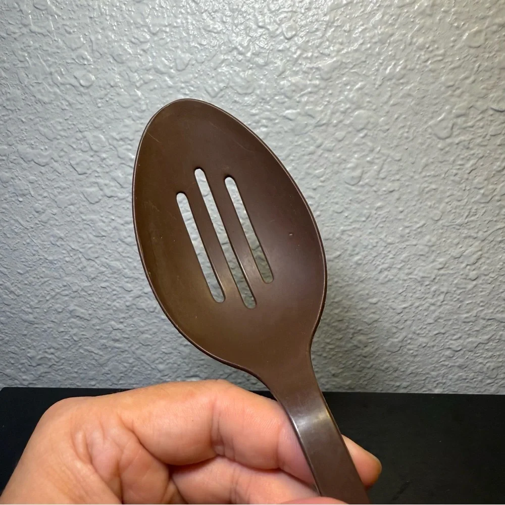 Vintage Ekco Slotted Serving Spoon Brown‎ Nylon Plastic 11
